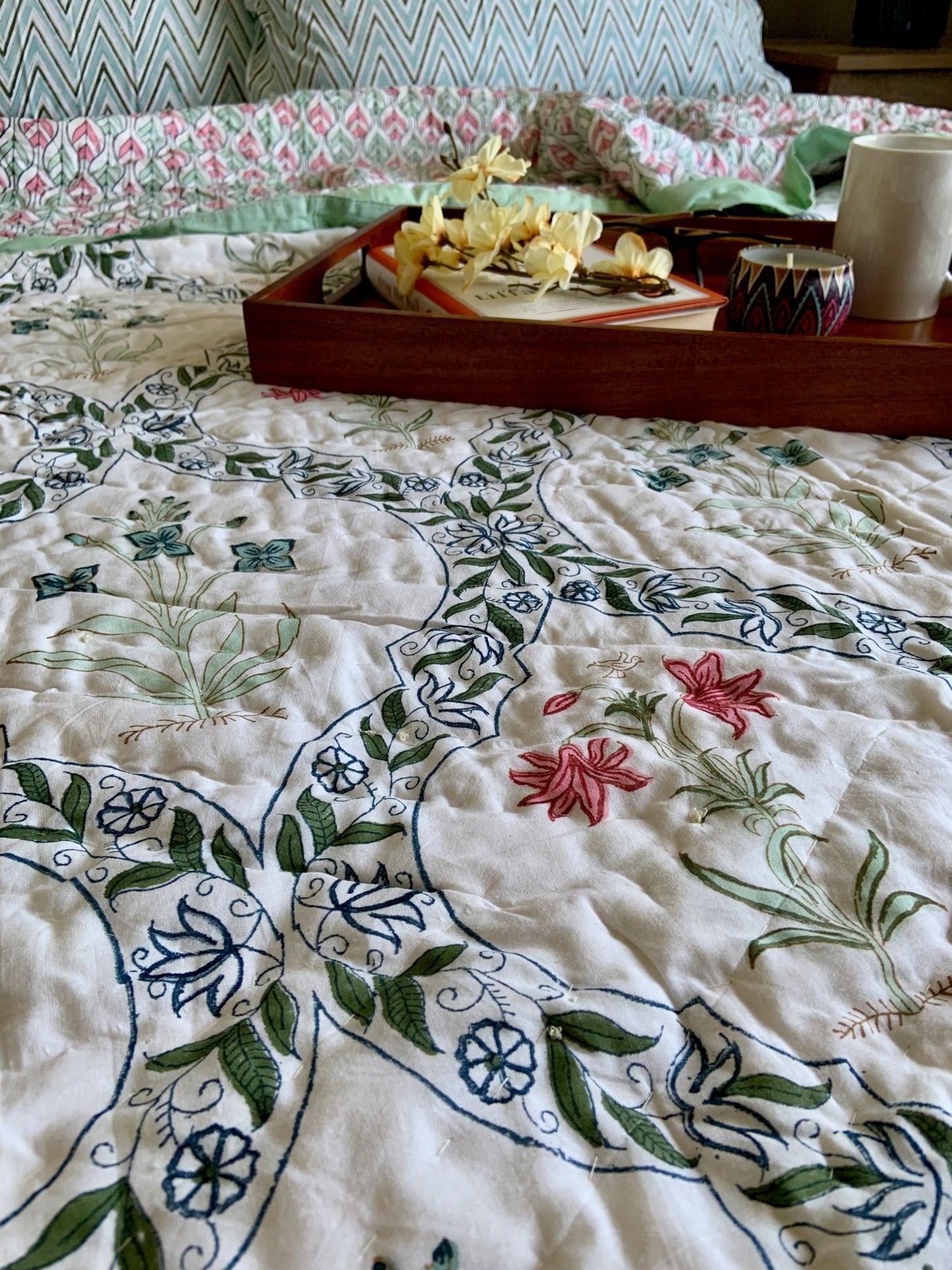 Ziva Jaal Reversible Block Printed Cotton Quilt - KING/ QUEEN - The Block Motif