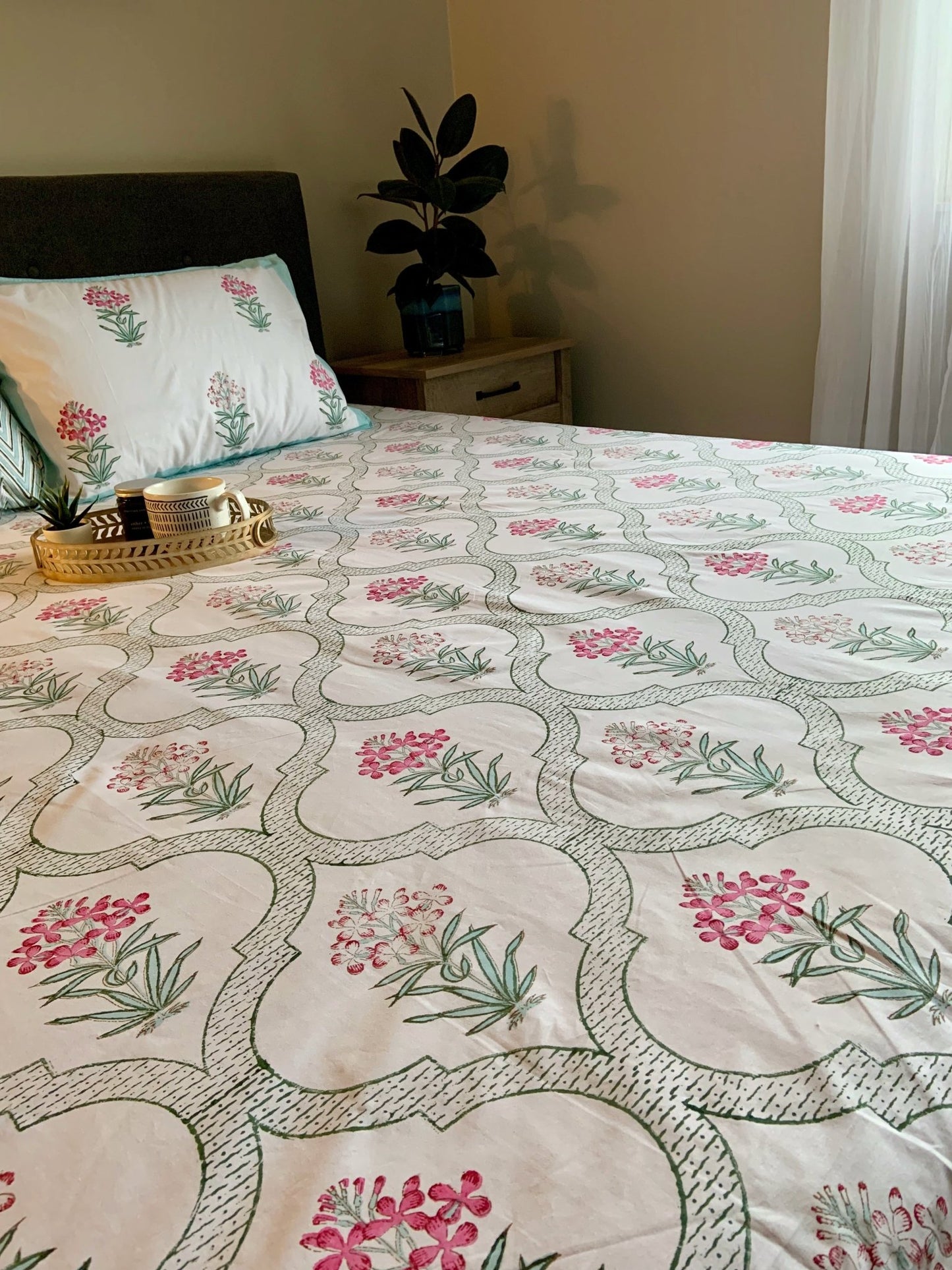 Aarna Jaal Block Printed Cotton Bed Sheet- KING