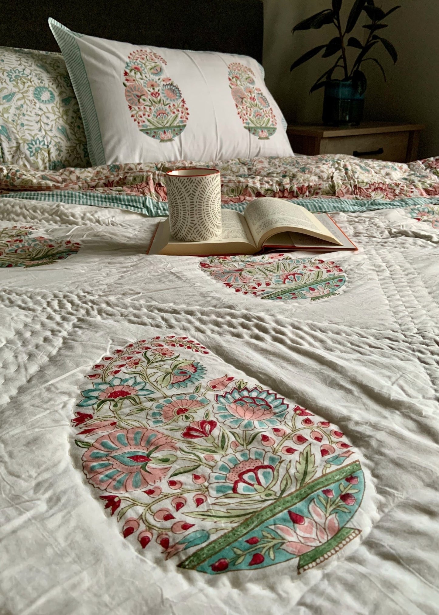 Arlene Reversible Block Printed Cotton Quilt - KING/ QUEEN