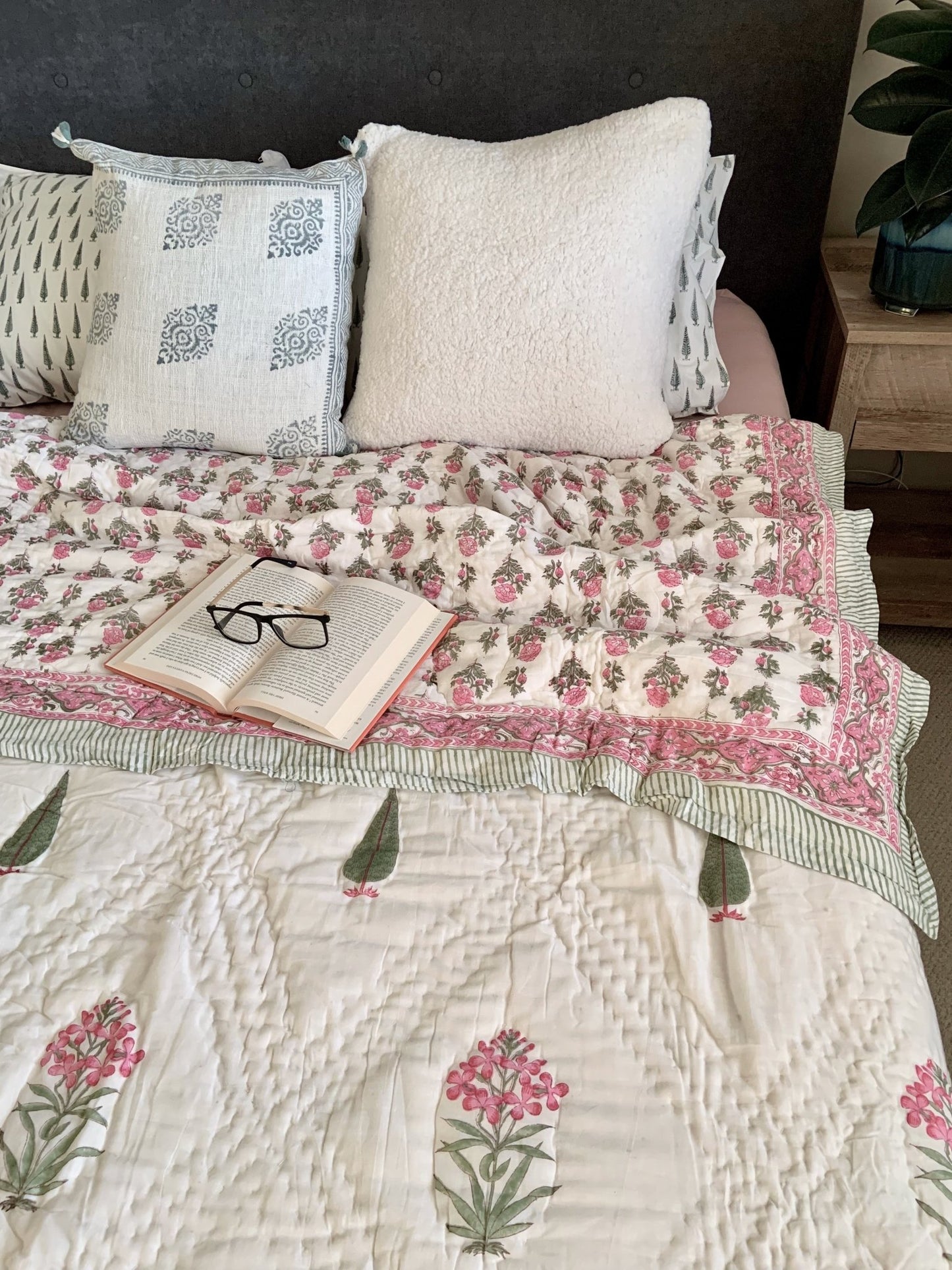 Breezy Bloom Reversible Block Printed Cotton Quilt- KING/ QUEEN