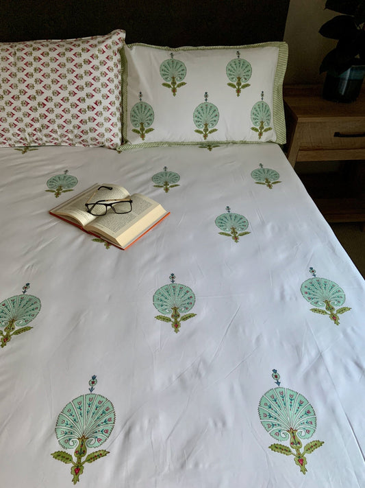 Kaeya Sea Green Block Printed Cotton Bed Sheet- KING