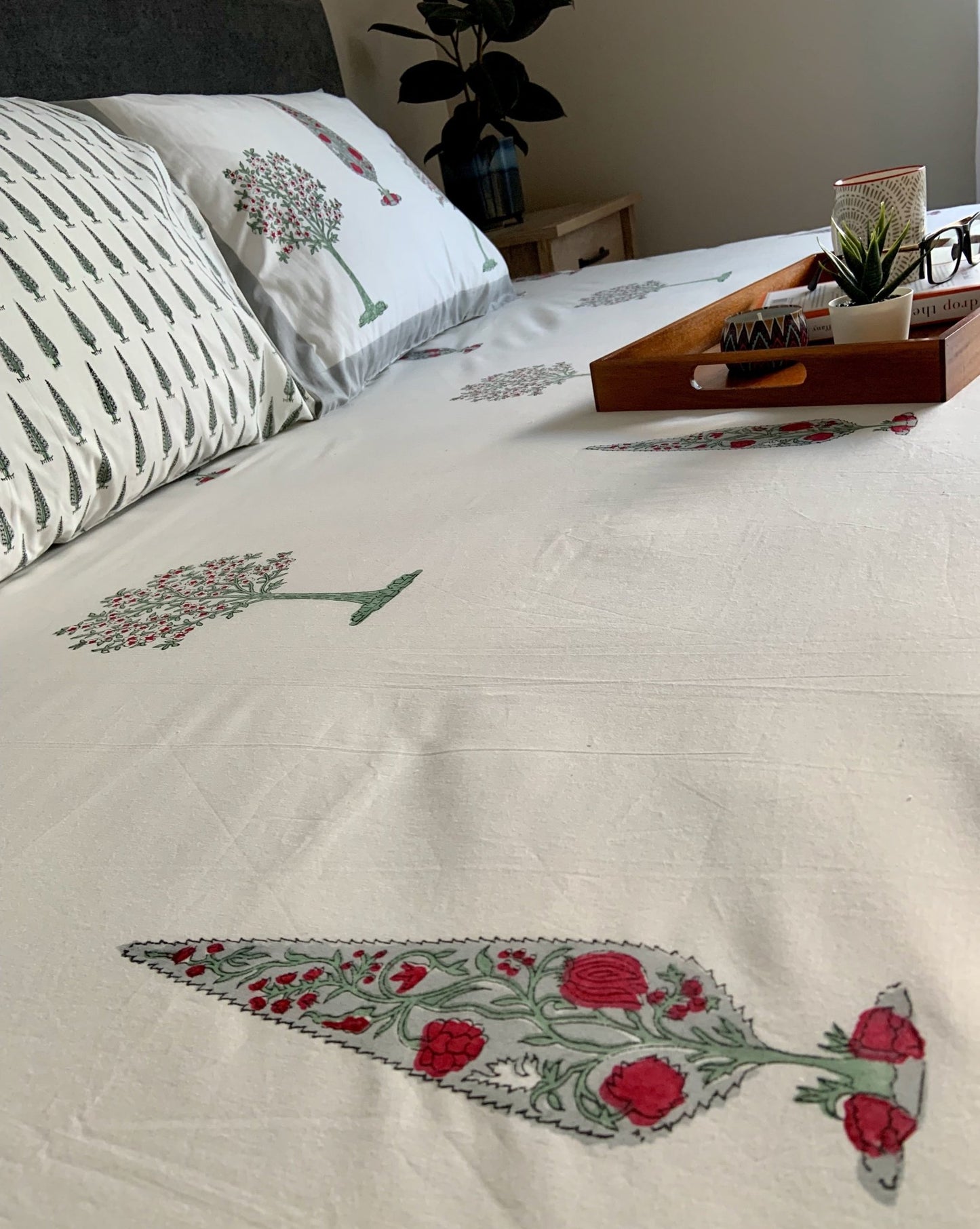 Triya Block Printed Cotton Bed Sheet- QUEEN
